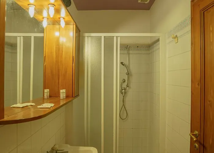 Tranquil Near Museums And Train Station Διαμέρισμα